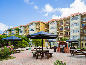 Bars and Restaurants at Eagle Aruba Resort & Casino, Oranjestad