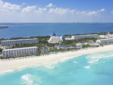 Golf Course at Grand Oasis Cancun, Cancun