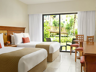 Rooms and Amenities at Reef Coco Beach Resort, Playa del Carmen