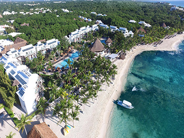 Bars and Restaurants at Sandos Caracol Eco Resort, Playa del Carmen