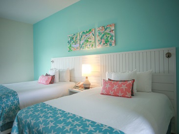 Rooms and Amenities at Pelican Bay Hotel, Lucaya, Grand Bahama Island