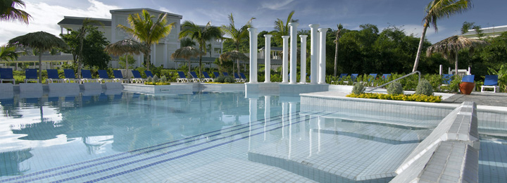 Grand Palladium Lady Hamilton Resort & Spa