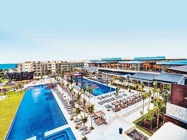 Services and Facilities at Royalton Riviera Cancun Resort & Casino, Puerto Morelos
